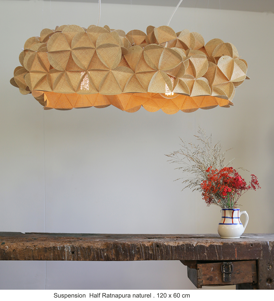 Photo : Anne-Pierre MALVAL, créatrice de luminaires // Elisa Baehl (FREMAA)